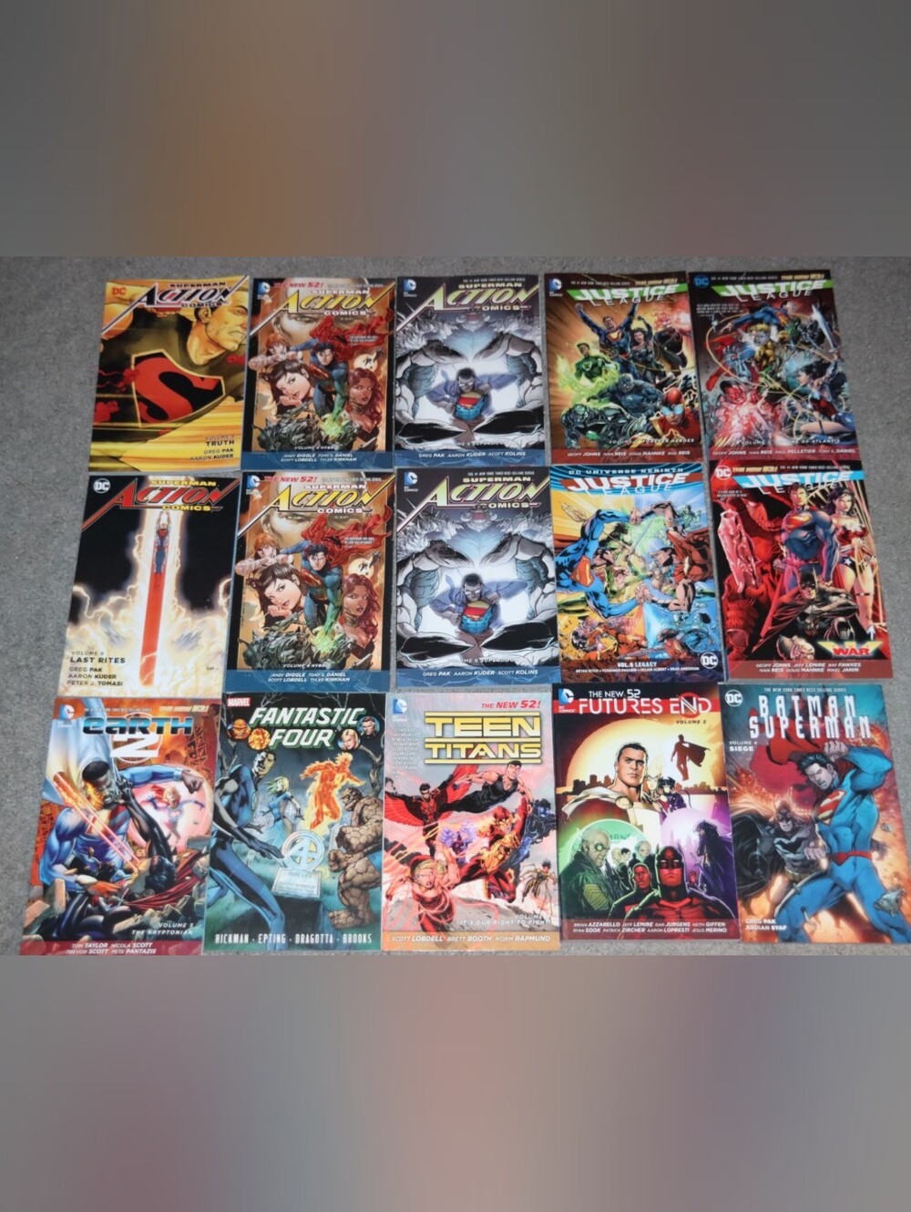 15 DC Graphic Novels, Superman Action Comics, Justice League, Etc